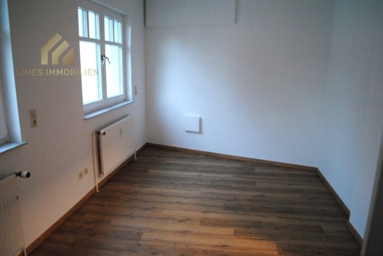 Wohnung 1. OG - Zimmer 2 Wohnung 1. OG - Zimmer 2